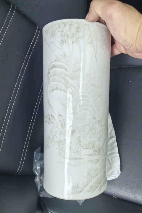 古玩陶瓷清晚期刻瓷竹林七賢人物帽筒拍賣，當前價格3280元