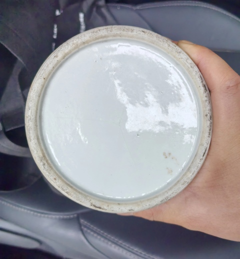 古玩陶瓷清晚期刻瓷竹林七賢人物帽筒拍賣，當前價格3280元