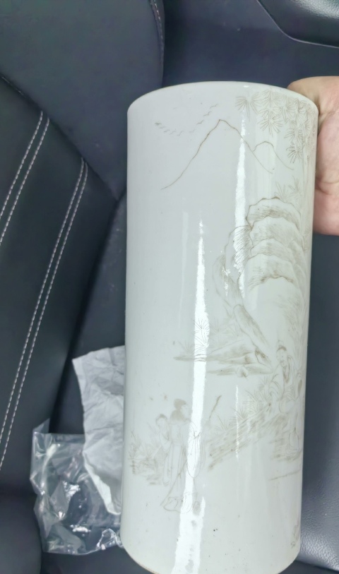 古玩陶瓷清晚期刻瓷竹林七賢人物帽筒拍賣，當前價格3280元