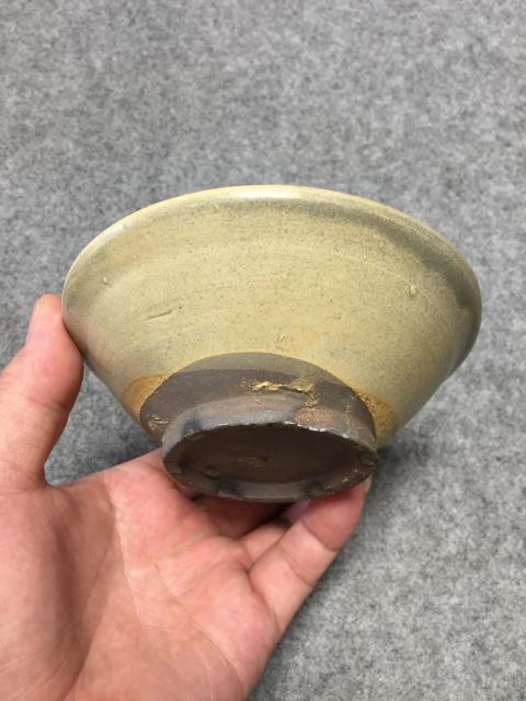 古玩陶瓷越窯青瓷斗笠碗拍賣,當前價格2200元