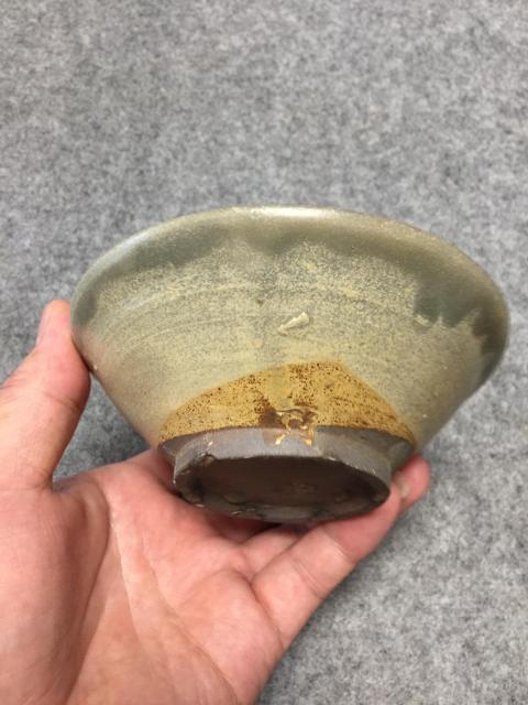 古玩陶瓷越窯青瓷斗笠碗拍賣,當前價格2200元