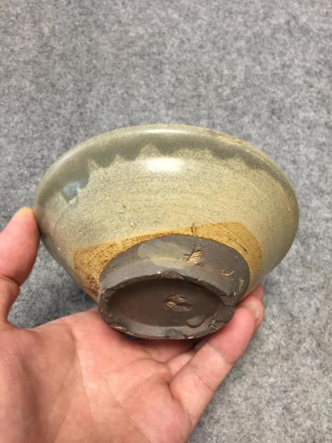 古玩陶瓷越窯青瓷斗笠碗拍賣,當前價格2200元
