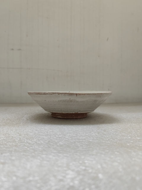古玩陶瓷磁州窯白釉大碗拍賣,當(dāng)前價(jià)格298元