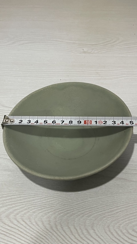 古玩陶瓷龍泉窯青釉碗拍賣，當前價格1880元