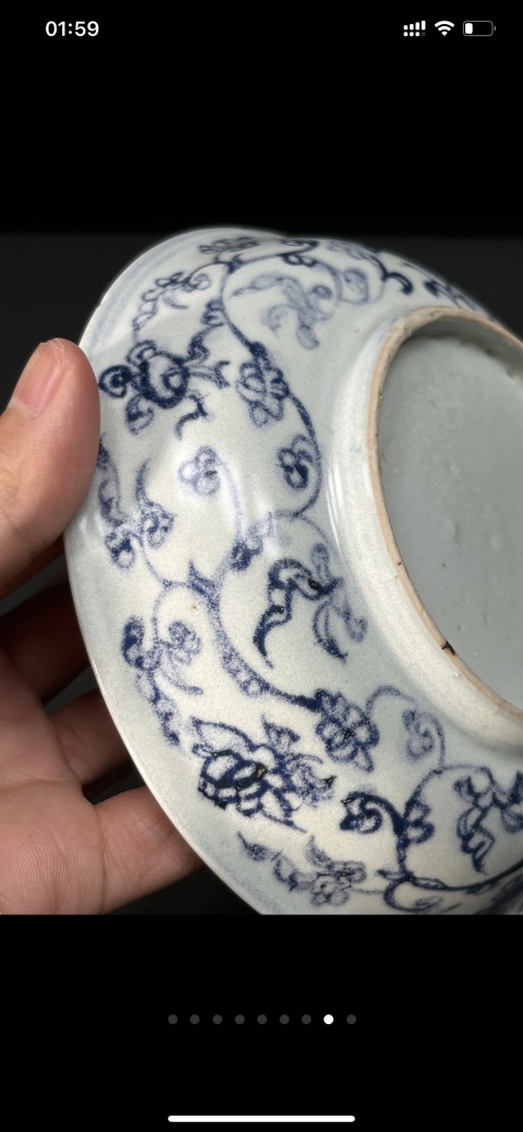 古玩陶瓷明空白期 青花纏枝花卉紋盤拍賣，當前價格2600元