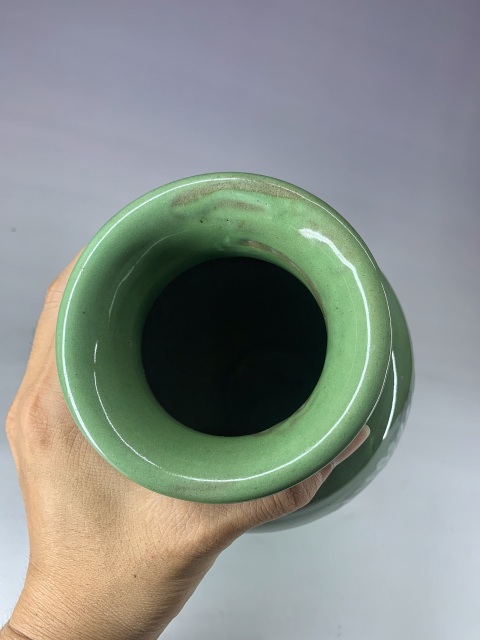 古玩陶瓷民國·綠釉加彩花卉紋瓶拍賣，當前價格958元