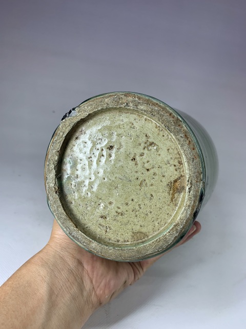 古玩陶瓷民國·綠釉加彩花卉紋瓶拍賣，當前價格958元