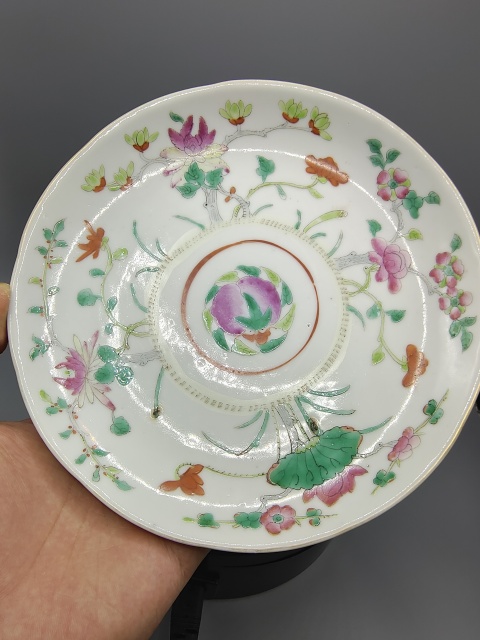 古玩陶瓷清同治本朝?細(xì)路粉彩四季花卉紋花口盤拍賣,當(dāng)前價(jià)格0元