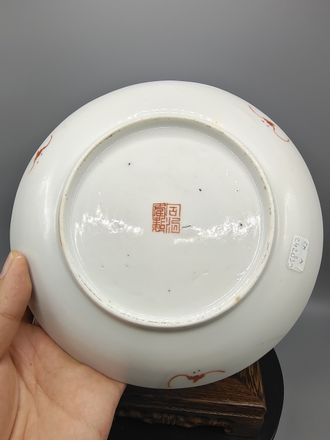 古玩陶瓷清同治本朝?細(xì)路粉彩四季花卉紋花口盤拍賣,當(dāng)前價(jià)格0元