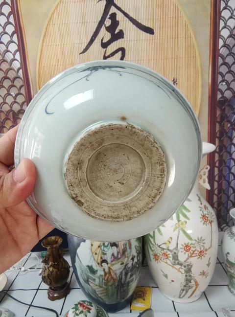 古玩陶瓷晚明期.青花獅子滾繡球深腹折沿碗拍賣，當(dāng)前價格0元
