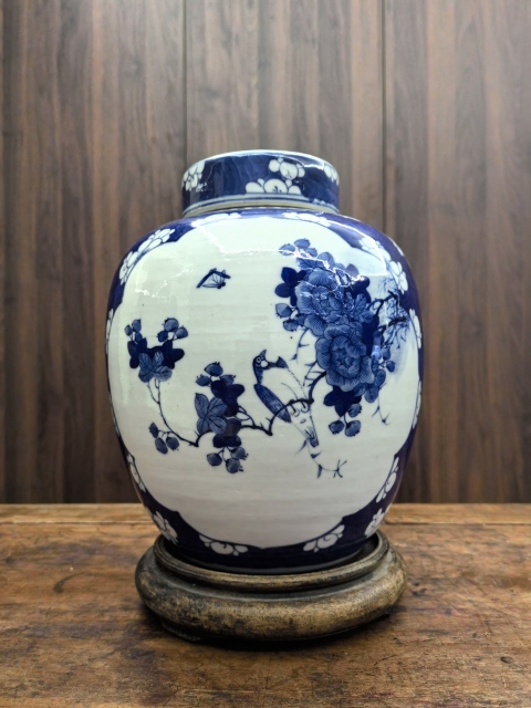 古玩陶瓷清晚期青花花鳥紋蓋罐拍賣,當前價格13888元