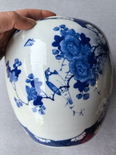 古玩陶瓷清晚期青花花鳥紋蓋罐拍賣,當前價格13888元