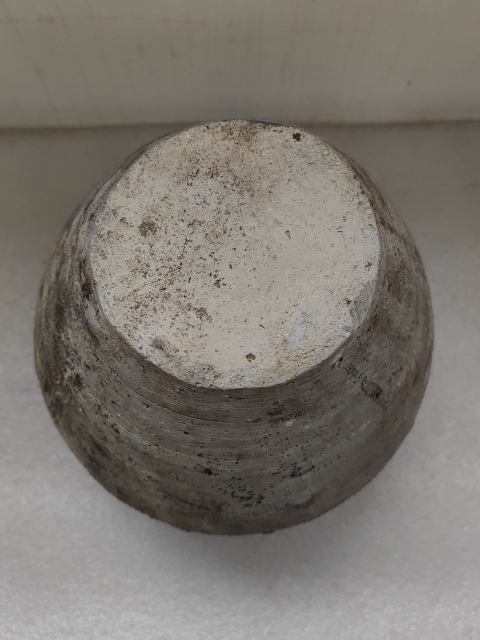 古玩陶瓷灰陶刻線條紋大罐拍賣,當前價格850元