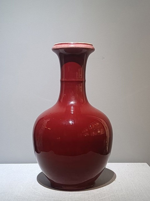 古玩陶瓷清代中期郎窯紅洗口瓶拍賣，當前價格58888元
