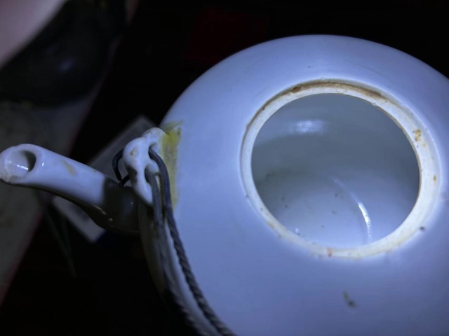 古玩陶瓷墨彩花卉紋茶壺拍賣,當(dāng)前價格999元