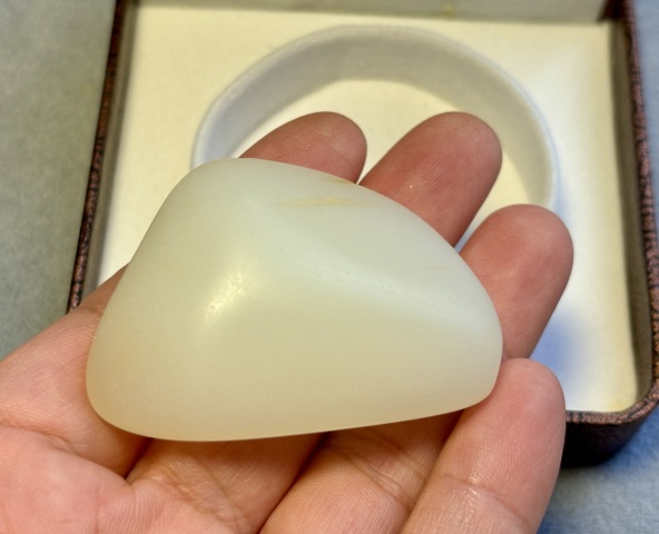 古玩玉器籽料原石拍賣，當前價格1200元