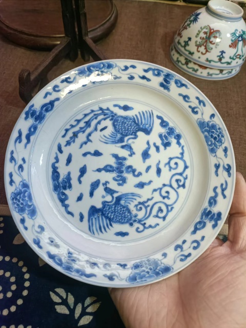 古玩陶瓷大明成化年制款青花鳳紋盤拍賣，當前價格8888元