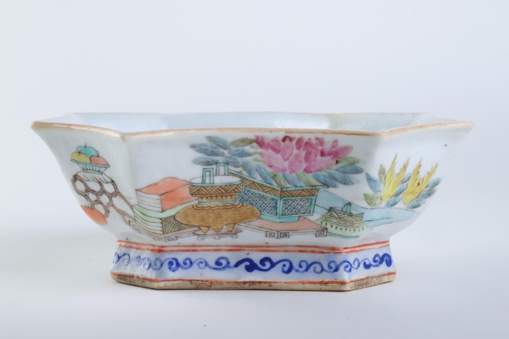 古玩陶瓷清代淺絳彩八角供碗拍賣，當前價格8888元