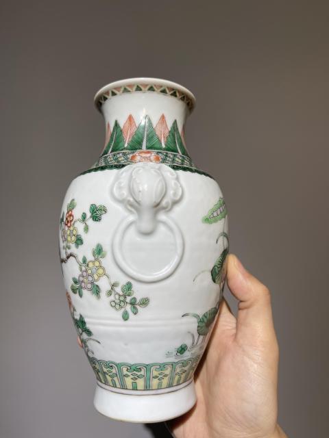 古玩陶瓷清代五彩花鳥紋雙鋪首花瓶拍賣，當前價格8888元