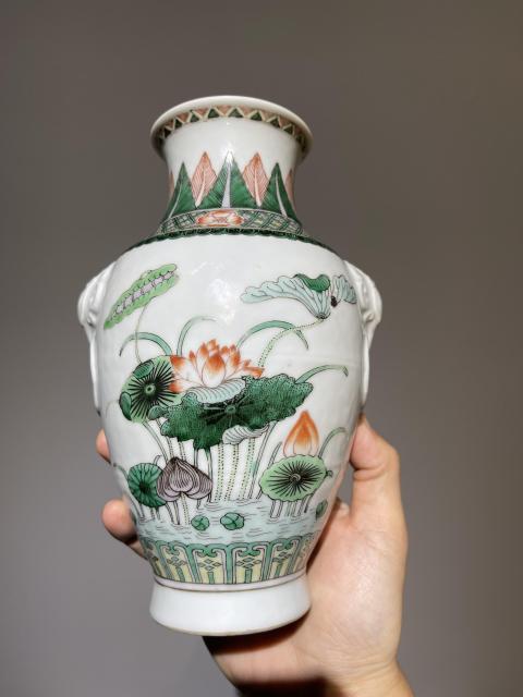 古玩陶瓷清代五彩花鳥紋雙鋪首花瓶拍賣，當前價格8888元