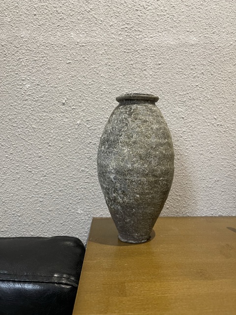 古玩陶瓷詫寂風中古花瓶拍賣，當前價格1888元