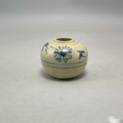 古玩陶瓷青花花卉紋水盂拍賣,當(dāng)前價格980元
