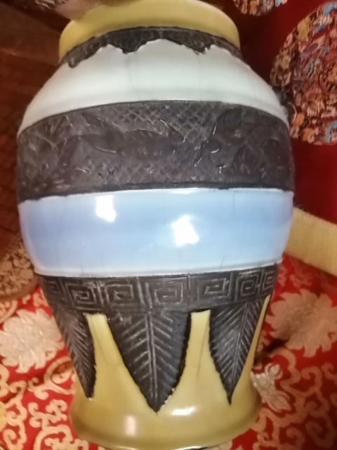 古玩陶瓷哥釉***獅耳蓋罐拍賣，當(dāng)前價格5000元