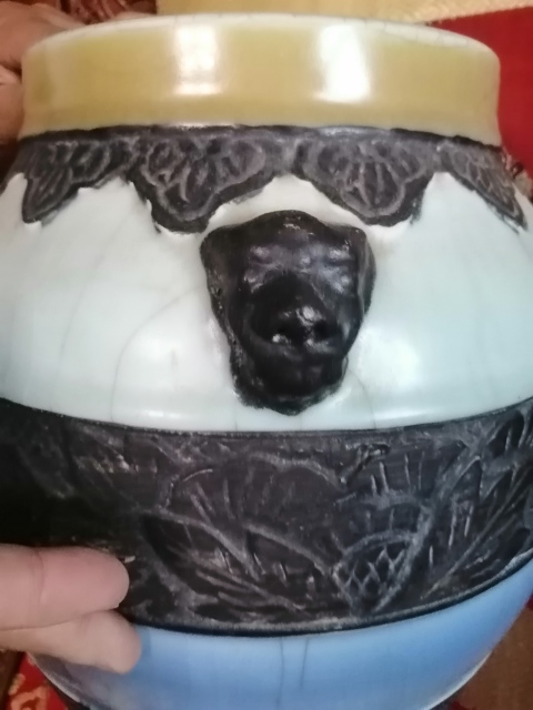 古玩陶瓷哥釉***獅耳蓋罐拍賣，當(dāng)前價格5000元