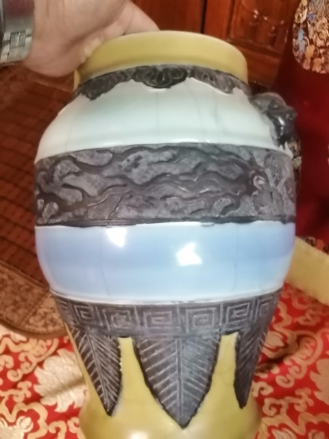 古玩陶瓷哥釉***獅耳蓋罐拍賣，當(dāng)前價格5000元