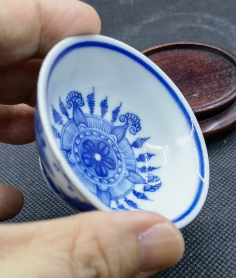 古玩陶瓷青花花卉紋茶碗拍賣,當前價格498元
