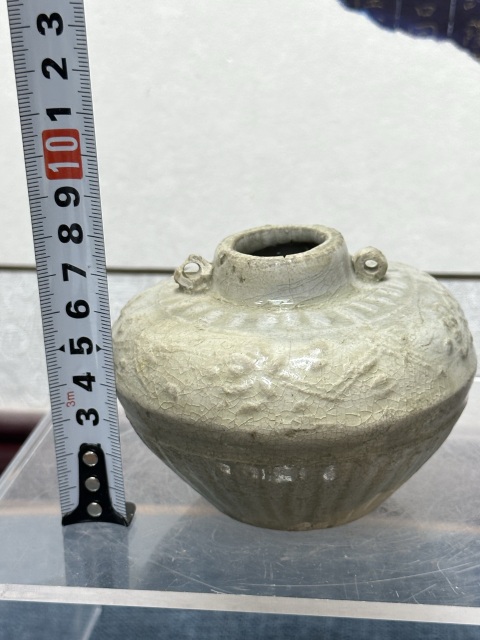 古玩陶瓷精品:元代暗刻雙系水盂拍賣，當前價格1999元