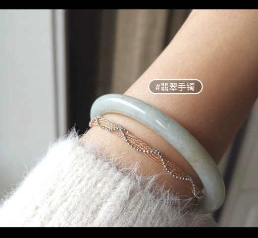 古玩玉器天然翡翠A貨鐲子拍賣，當前價格2000元