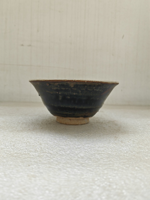 古玩陶瓷磁州窯雙色釉茶碗拍賣,當前價格680元