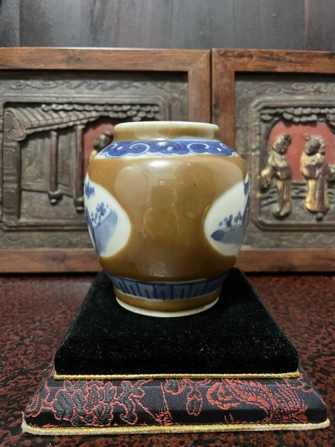 古玩陶瓷醬地開創青花罐拍賣,當前價格3000元