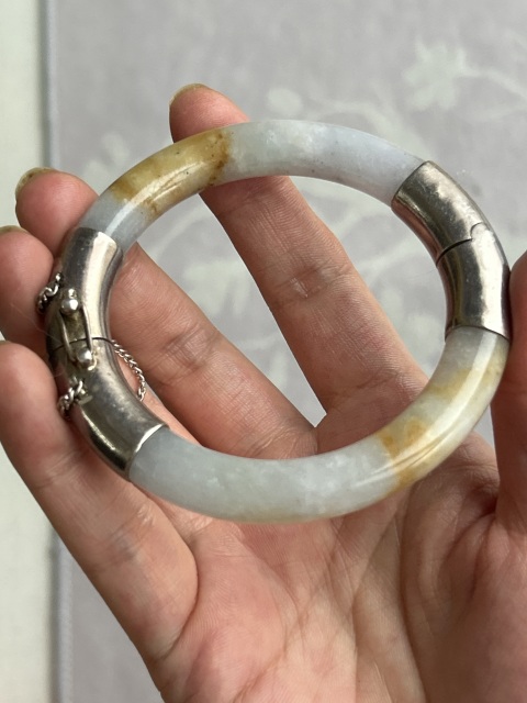 古玩玉器清代冰糯種天然翡翠手鐲拍賣，當前價格9580元