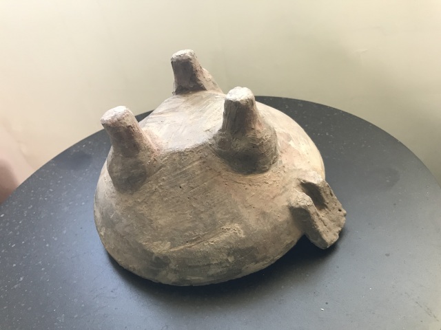 古玩陶瓷漢·灰陶雙耳三足鼎.域鑒保真拍賣，當前價格1600元