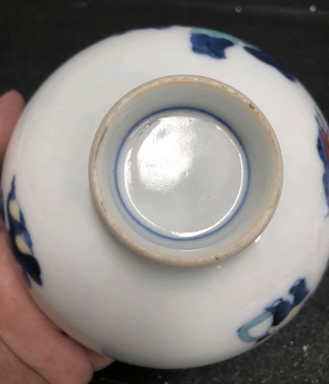 古玩陶瓷保真一對 斗彩嬰戲圖蓋碗拍賣，當前價格5680元