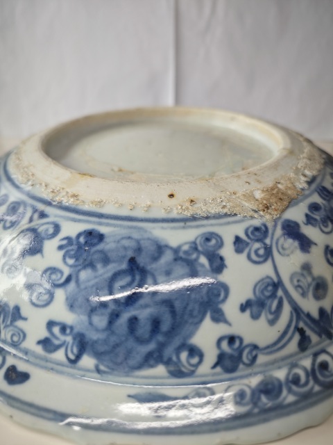 古玩陶瓷明空白期青花麒麟紋菱口盤拍賣，當前價格12345元