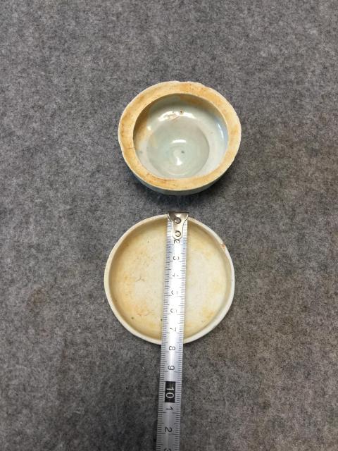 古玩陶瓷湖田窯影青印花粉盒拍賣,當前價格6700元