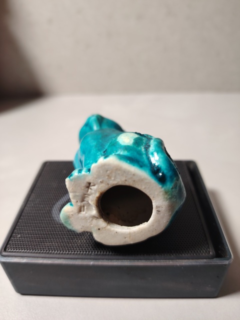 古玩陶瓷孔雀藍(lán)釉貓擺件拍賣(mài),當(dāng)前價(jià)格399元