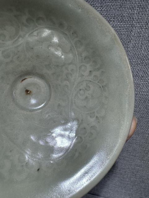 古玩陶瓷耀州窯印模團菊紋碗拍賣，當前價格9800元