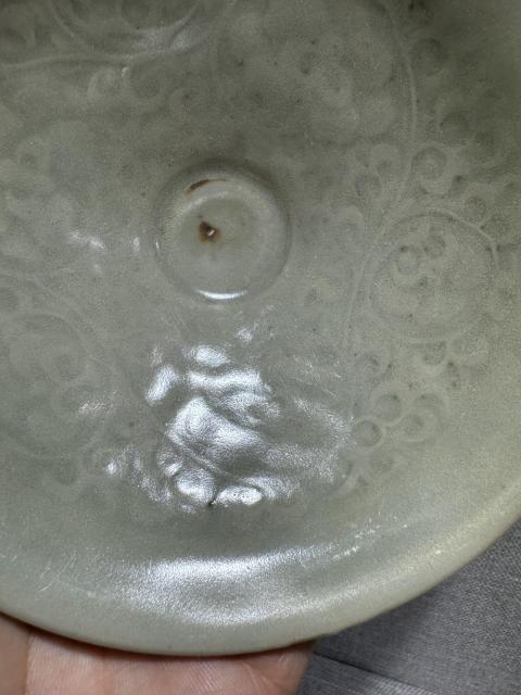 古玩陶瓷耀州窯印模團菊紋碗拍賣，當前價格9800元