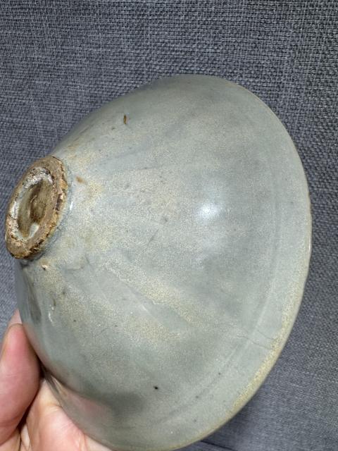 古玩陶瓷耀州窯印模團菊紋碗拍賣，當前價格9800元