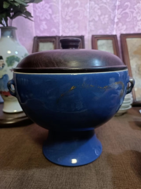古玩陶瓷光緒霽藍釉四系高足暖鍋拍賣，當前價格4888元
