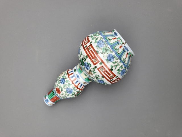 古玩陶瓷青花五彩花卉紋葫蘆瓶拍賣，當前價格8500元