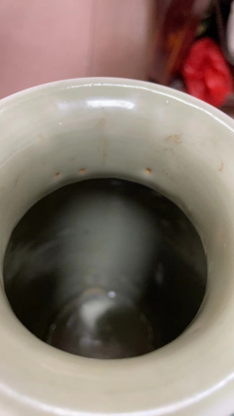 古玩陶瓷民國豆青釉暗刻花卉紋燈籠瓶拍賣,當前價格6500元