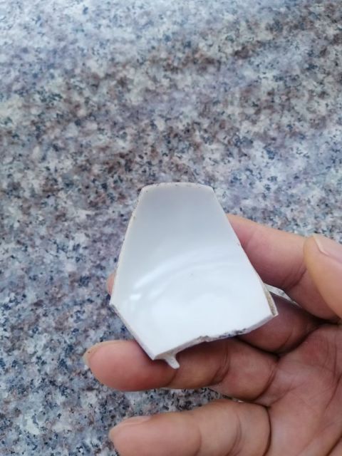 古玩陶瓷成化官窯拍賣(mài)，當(dāng)前價(jià)格3900元