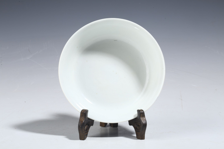 古玩陶瓷晚清·青花鳳穿牡丹紋蓋碗拍賣，當前價格3280元