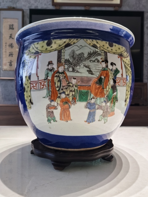 古玩陶瓷灑藍開窗五彩人物故事紋畫缸拍賣，當前價格48888元