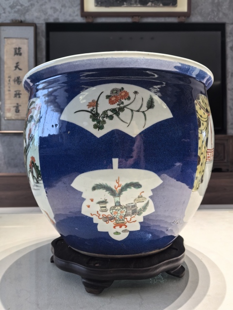 古玩陶瓷灑藍開窗五彩人物故事紋畫缸拍賣，當前價格48888元